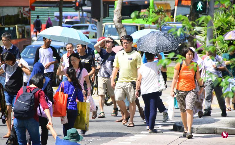 本地未来两周受东北季候风影响,天气预计持续干旱炎热。(档案照片) 本地未来两周受东北季候风影响,天气预计持续干旱炎热。(档案照片)