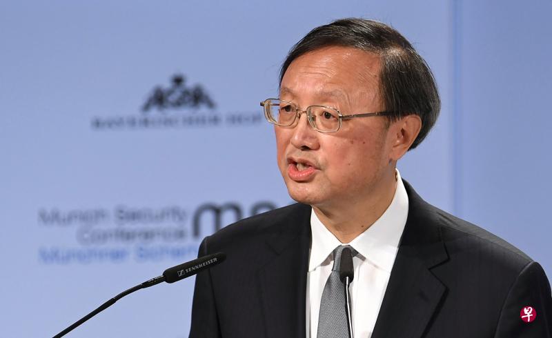 中国国务委员、中央外事工作委员会办公室主任杨洁篪在慕尼黑为华为发声。(路透社) 中国国务委员、中央外事工作委员会办公室主任杨洁篪在慕尼黑为华为发声。(路透社)
