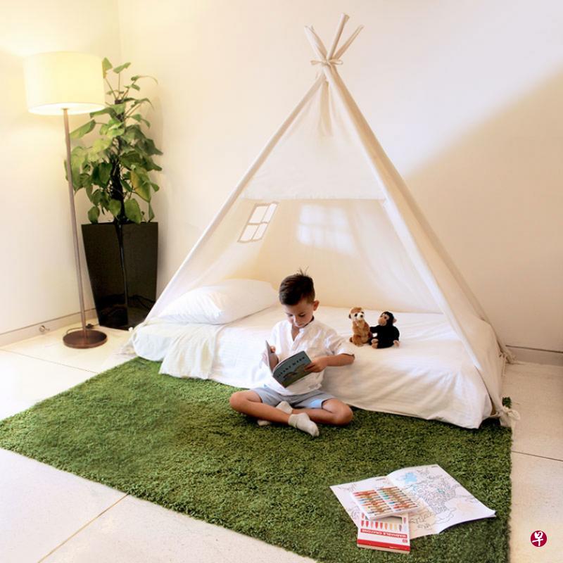 Club Tiny配套为亲子设计,房内还有帐篷式的卧铺,营造野外露营的氛围。(商家提供) Club Tiny配套为亲子设计,房内还有帐篷式的卧铺,营造野外露营的氛围。(商家提供)