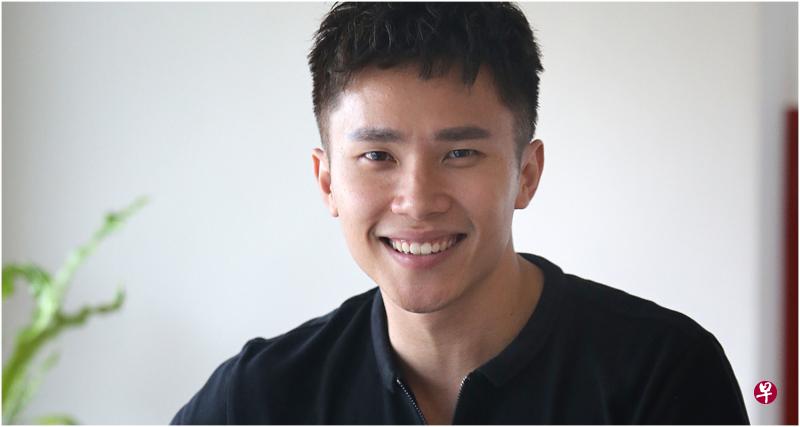 伟龙一开始无意当空少,怎料一关过一关,最后被录取。 伟龙一开始无意当空少,怎料一关过一关,最后被录取。