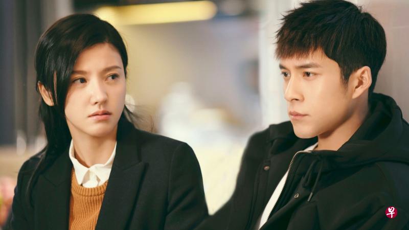 男女主角韩东君(右)、杨子姗剧中因误会和矛盾而分手。(互联网) 男女主角韩东君(右)、杨子姗剧中因误会和矛盾而分手。(互联网)