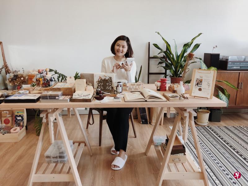 新马人气手帐达人陈佩真来临星期六会在晋江会馆主持“如何开始写手帐”分享会和“做一本家庭历史手帐”工作坊。(晋江会馆提供) 新马人气手帐达人陈佩真来临星期六会在晋江会馆主持“如何开始写手帐”分享会和“做一本家庭历史手帐”工作坊。(晋江会馆提供)