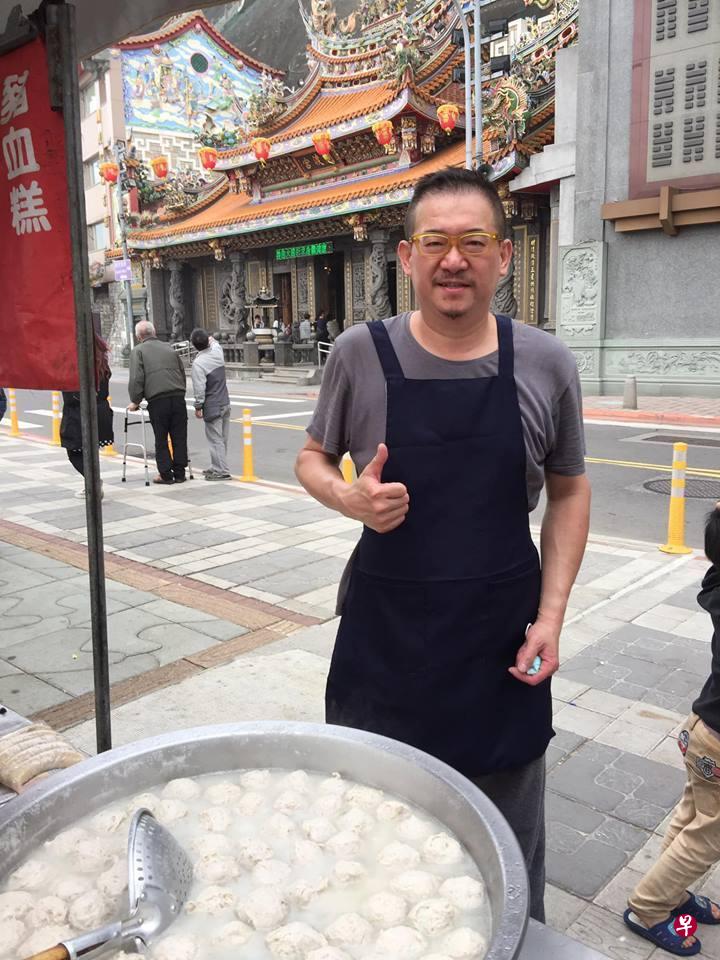 杨中化至今卖贡丸已经超过10个年头。(面簿) 杨中化至今卖贡丸已经超过10个年头。(面簿)