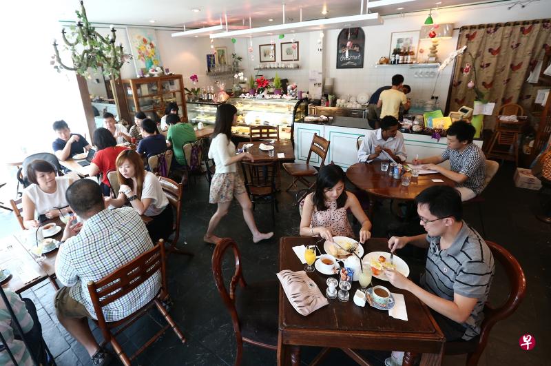 吃早餐,不只要选择营养丰富的食物,吃的时间很重要。(档案照) 吃早餐,不只要选择营养丰富的食物,吃的时间很重要。(档案照)