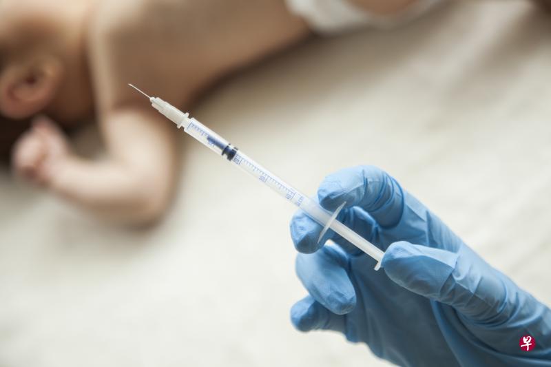 小孩需要的麻醉药剂量一般会比成人少。(iStock图片) 小孩需要的麻醉药剂量一般会比成人少。(iStock图片)