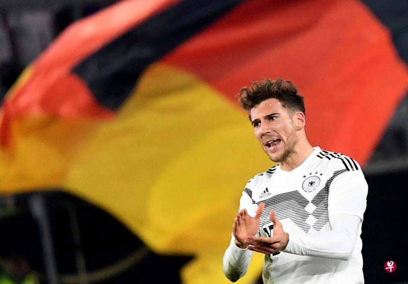 格雷茨卡在比赛中为德国队扳平比分。(路透社) 格雷茨卡在比赛中为德国队扳平比分。(路透社)