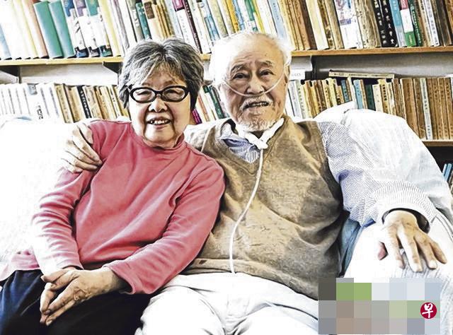 夏志清与夫人王洞。(互联网) 夏志清与夫人王洞。(互联网)