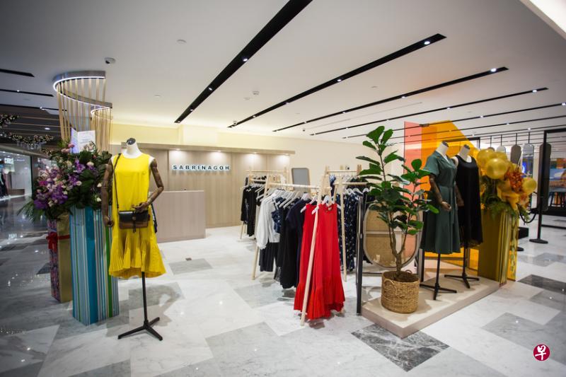 本地品牌Sabrina Goh位于百利宫3楼的时尚生活区。(商场提供) 本地品牌Sabrina Goh位于百利宫3楼的时尚生活区。(商场提供)