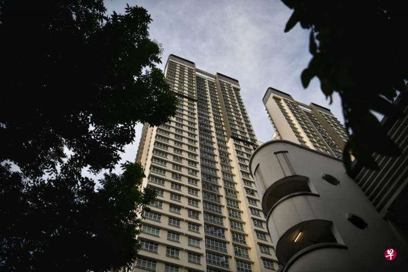 中峇鲁文忠路第9A座组屋的一个五房式单位以120万元天价转手。(档案照片) 中峇鲁文忠路第9A座组屋的一个五房式单位以120万元天价转手。(档案照片)