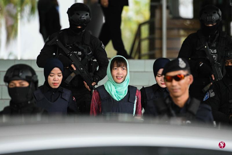 段氏香（中）将于5月3日刑满出狱。（法新社）
