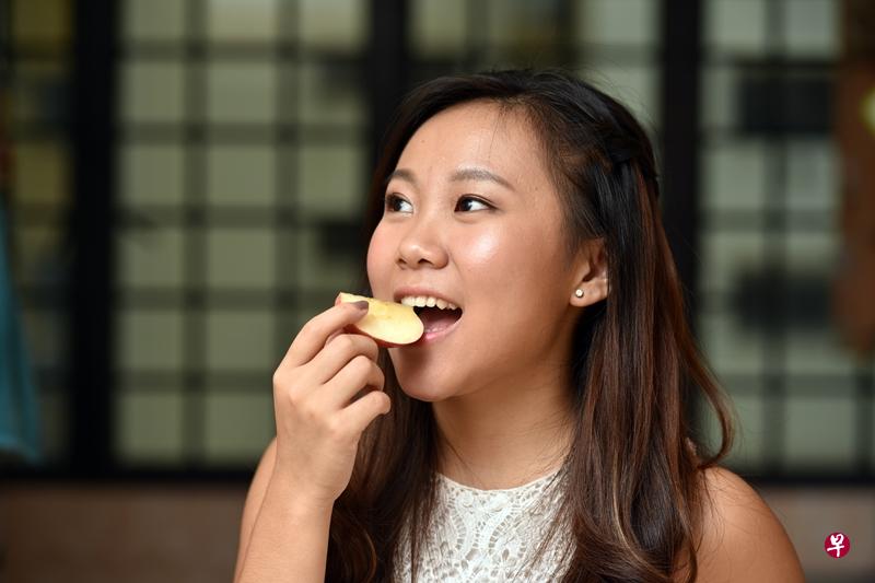 多摄取纤维,可预防患阑尾炎的几率。(档案照) 多摄取纤维,可预防患阑尾炎的几率。(档案照)