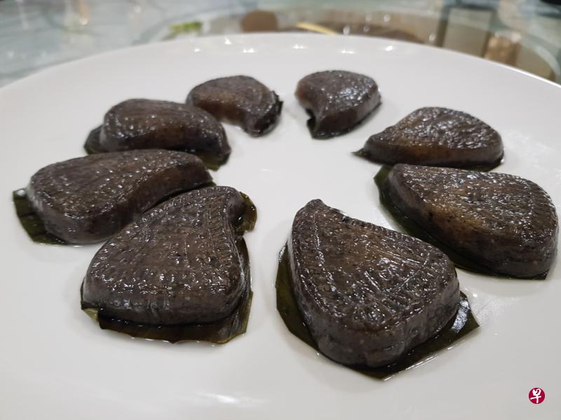 潮州美食鼠壳粿已成稀品。（潮州发记提供）