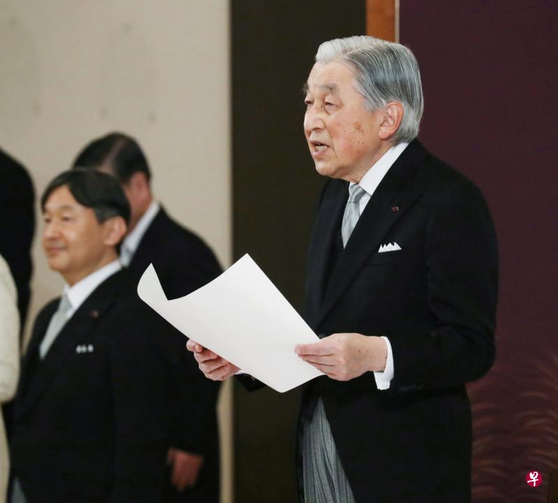 日本天皇换代仪式在4月30日下午举行,明仁天皇感谢人民对他的支持,并祈祷日本平安。(路透社) 日本天皇换代仪式在4月30日下午举行,明仁天皇感谢人民对他的支持,并祈祷日本平安。(路透社)