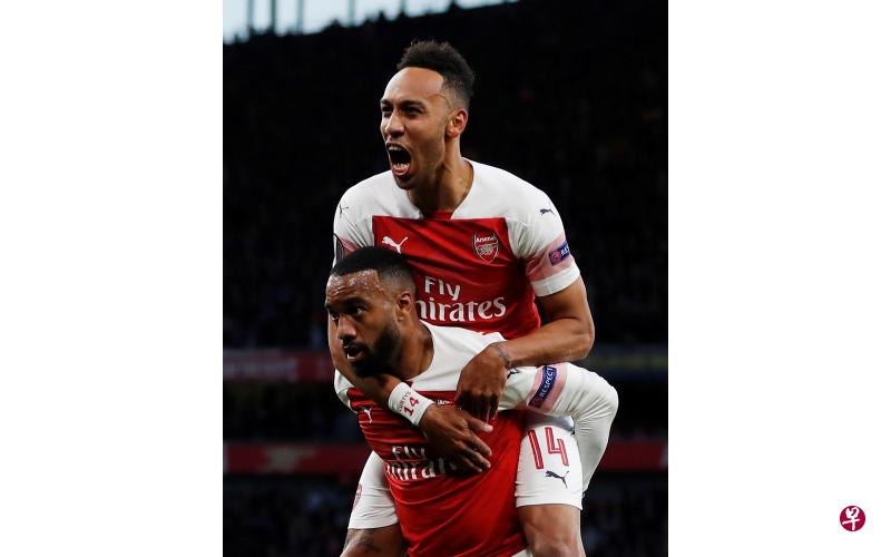 阿申纳应继续让拉卡泽特(下)和奥巴梅杨(上)联袂首发。(路透社) 阿申纳应继续让拉卡泽特(下)和奥巴梅杨(上)联袂首发。(路透社)