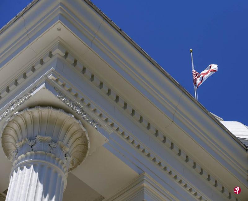 阿拉巴马州共和党控制的参议院15日(星期三)以25票支持、6票反对通过了这一反堕胎法案。(法新社) 阿拉巴马州共和党控制的参议院15日(星期三)以25票支持、6票反对通过了这一反堕胎法案。(法新社)