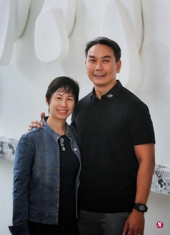 陈汉耀(右)和李婷表示,美满婚姻是送给孩子最好的礼物。(雄龙国摄) 陈汉耀(右)和李婷表示,美满婚姻是送给孩子最好的礼物。(雄龙国摄)