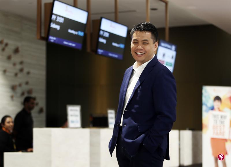 飞萤航空总裁施尤俊:目前的首要考量是让往返新加坡和梳邦的航线进入稳定状态。(陈渊庄摄) 飞萤航空总裁施尤俊:目前的首要考量是让往返新加坡和梳邦的航线进入稳定状态。(陈渊庄摄)