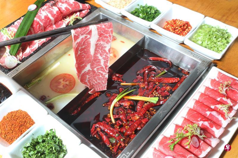 大妙清油火锅以健康植物油制成。(档案照) 大妙清油火锅以健康植物油制成。(档案照)