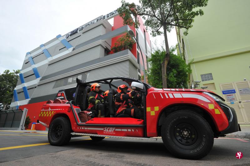 明天起,红犀牛必要时可闯红灯非法U转。(档案照片) 明天起,红犀牛必要时可闯红灯非法U转。(档案照片)