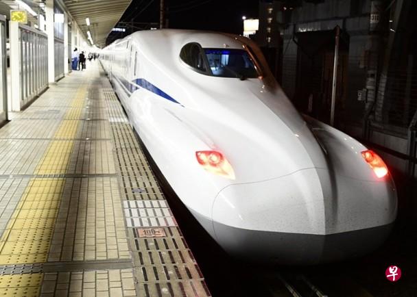 日本新列车设计降低空气阻力。(互联网) 日本新列车设计降低空气阻力。(互联网)