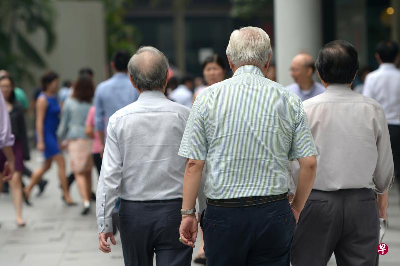 劳资政协作伙伴就如何上调退休年龄和重新雇佣年龄上限达成共识,并将在9月之前宣布更多详情。(档案照) 劳资政协作伙伴就如何上调退休年龄和重新雇佣年龄上限达成共识,并将在9月之前宣布更多详情。(档案照)