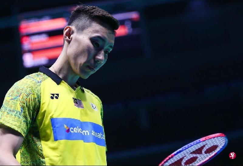 李宗伟长达19年的球员生涯落下句点。 李宗伟长达19年的球员生涯落下句点。