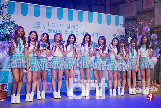 《Produce 101》第一季诞生的限定组合I.O.I确定除去Somi和延静以9人制重组。(图/bnt新闻DB) 《Produce 101》第一季诞生的限定组合I.O.I确定除去Somi和延静以9人制重组。(图/bnt新闻DB)