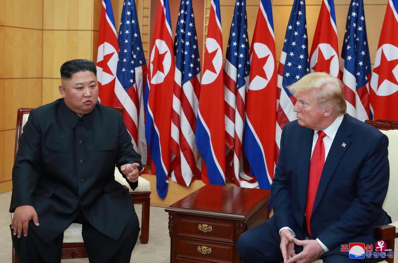 美国总统特朗普与朝鲜领导人金正恩的第三次会晤受到全球瞩目。(路透社) 美国总统特朗普与朝鲜领导人金正恩的第三次会晤受到全球瞩目。(路透社)