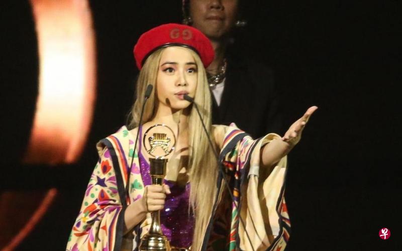 蔡依林获颁年度歌曲奖,吸引最多人观看。(互联网) 蔡依林获颁年度歌曲奖,吸引最多人观看。(互联网)