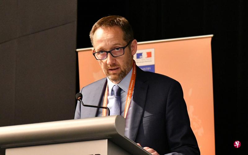 法国司法警察总长杰罗姆·博内呼吁各国加强合作,不让东南亚的儿童性剥削现象继续恶化。(法国驻新加坡大使馆提供) 法国司法警察总长杰罗姆·博内呼吁各国加强合作,不让东南亚的儿童性剥削现象继续恶化。(法国驻新加坡大使馆提供)