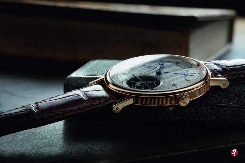 宝玑每年6月26日庆祝陀飞轮日。(商家提供) 宝玑每年6月26日庆祝陀飞轮日。(商家提供)