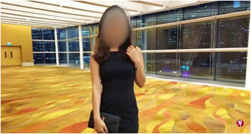 27岁的柔丝星期二才惊知,她在社交媒体上传的这张穿黑色连衣短裙照,上周已被人弄成裸照放上色情网站广传,还造成社交媒体户头粉丝人数激增。(互联网) 27岁的柔丝星期二才惊知,她在社交媒体上传的这张穿黑色连衣短裙照,上周已被人弄成裸照放上色情网站广传,还造成社交媒体户头粉丝人数激增。(互联网)
