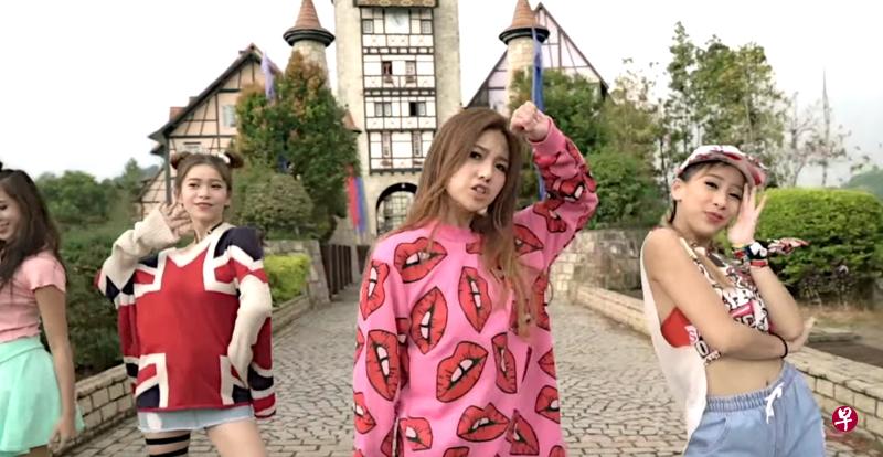 陈镁馨(中)去年推出个人单曲。(取自陈镁馨YouTube官方专属频道) 陈镁馨(中)去年推出个人单曲。(取自陈镁馨YouTube官方专属频道)