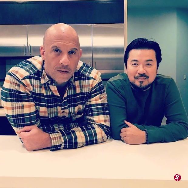 《玩命关头9》由台裔导演林诣彬（右）回锅执导，左为范迪塞尔。（翻摄自IG）