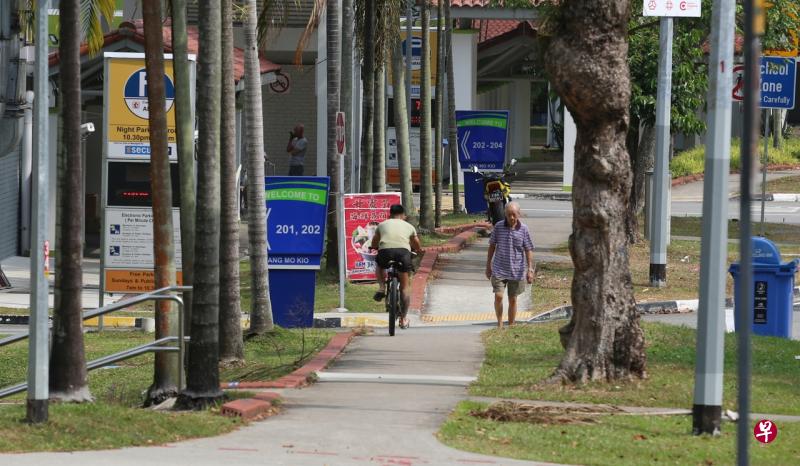 宏茂桥市镇的脚踏车网络在2022年建成后,几乎所有宏茂桥主要道路都将有并行的脚踏车道。(梁麒麟摄) 宏茂桥市镇的脚踏车网络在2022年建成后,几乎所有宏茂桥主要道路都将有并行的脚踏车道。(梁麒麟摄)