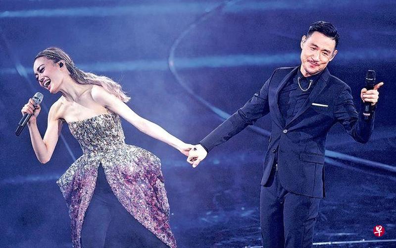 容祖儿(左)邀张学友助阵。(互联网) 容祖儿(左)邀张学友助阵。(互联网)