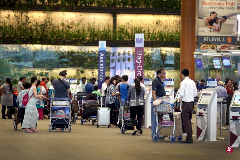 受访旅行社表示,所有顾客都如期到香港旅游,至今没有人要求取消行程或退款(档案照片) 受访旅行社表示,所有顾客都如期到香港旅游,至今没有人要求取消行程或退款(档案照片)