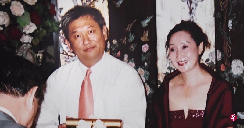 两人仅有的合照就是注册当天的结婚照。(曾美玲摄) 两人仅有的合照就是注册当天的结婚照。(曾美玲摄)