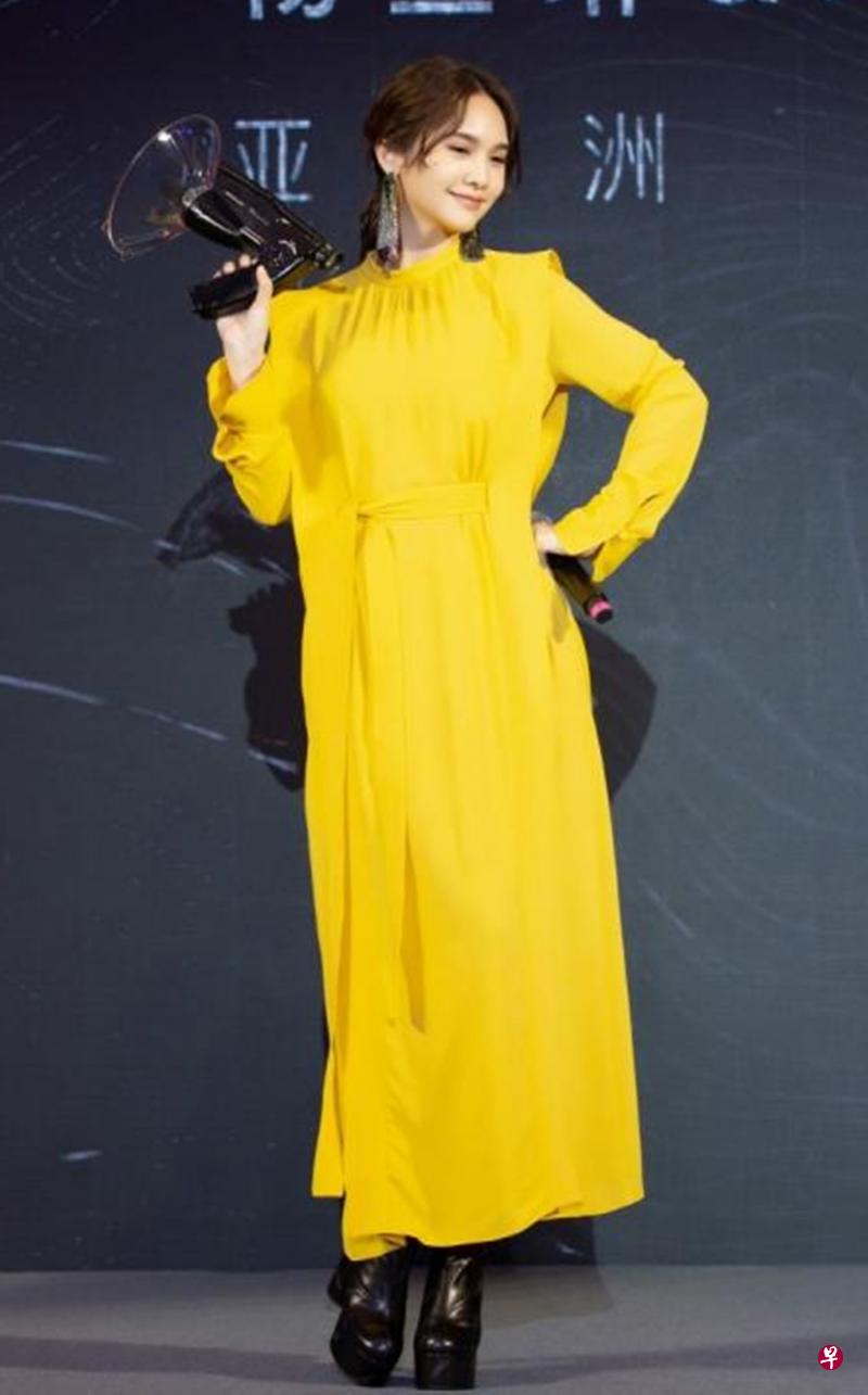 杨丞琳昨天宣布回归EMI。(互联网) 杨丞琳昨天宣布回归EMI。(互联网)