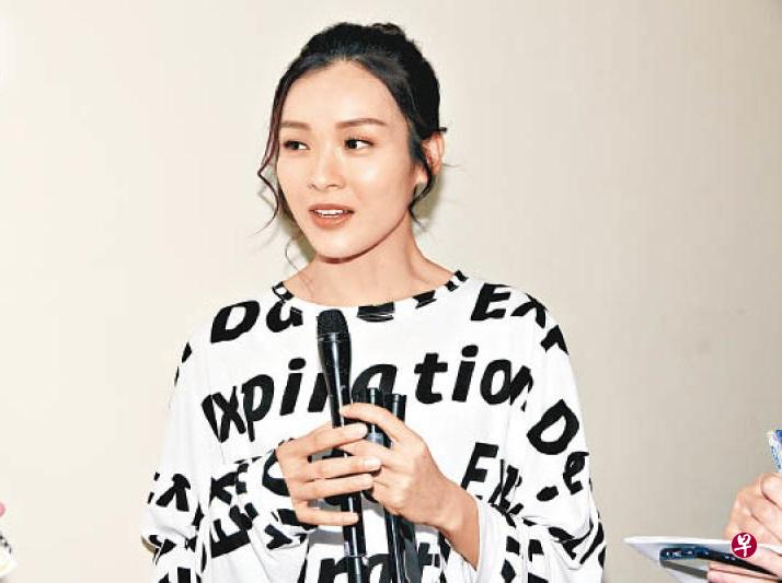 李佳芯扬言尊重公司决定。(网络) 李佳芯扬言尊重公司决定。(网络)