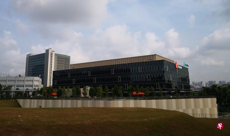 位于科学园通道的虾皮(Shopee)新总部大厦能容纳3000个员工,目前已有1500名雇员迁入新大厦。(韩宝镇摄) 位于科学园通道的虾皮(Shopee)新总部大厦能容纳3000个员工,目前已有1500名雇员迁入新大厦。(韩宝镇摄)