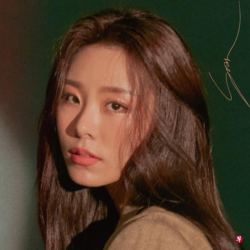 MAMAMOO的辉人凭借新曲《分手吧》成功实现了音源排行榜All kill。(RBW提供) MAMAMOO的辉人凭借新曲《分手吧》成功实现了音源排行榜All kill。(RBW提供)