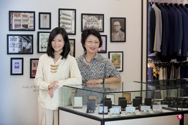 CYC第三与第四代传人,(左起)创意市销经理张明丽和现任总裁张露芬都是女将。 CYC第三与第四代传人,(左起)创意市销经理张明丽和现任总裁张露芬都是女将。