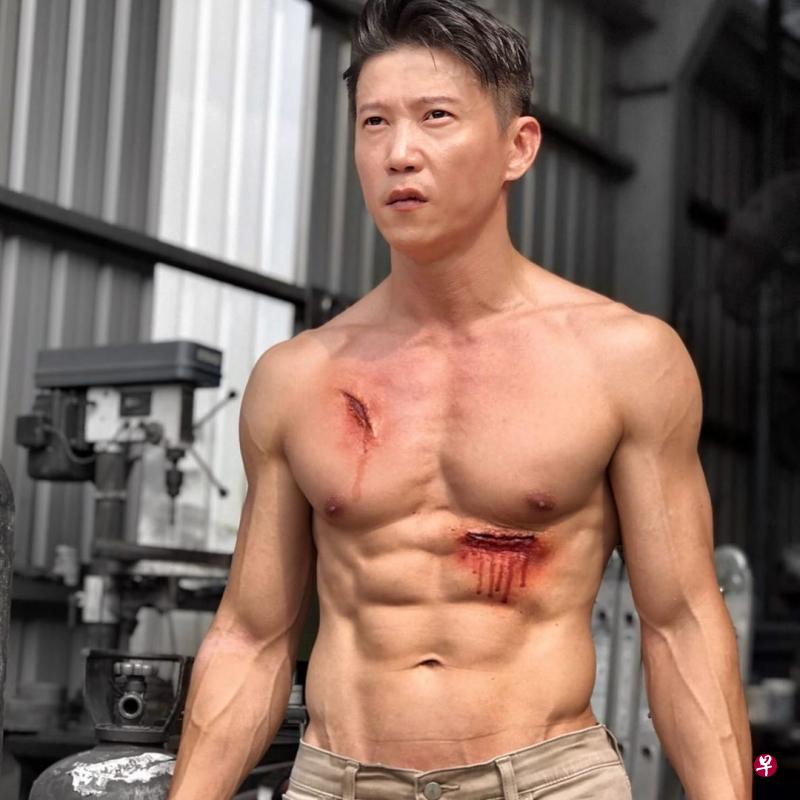 电影《越界》里的动作戏难不倒壮硕的翁清海。(受访者社交媒体) 电影《越界》里的动作戏难不倒壮硕的翁清海。(受访者社交媒体)