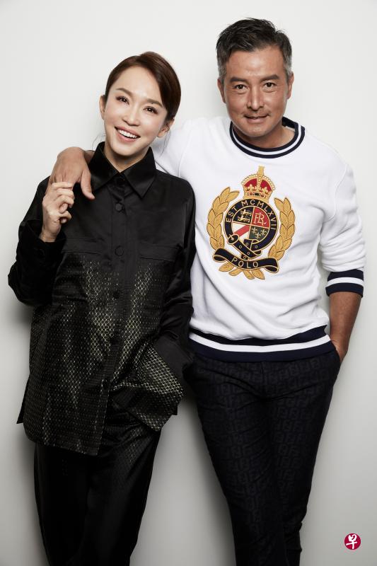 携手走过10年婚姻,李铭顺和范文芳恩爱如昔。(凯渥经纪提供) 携手走过10年婚姻,李铭顺和范文芳恩爱如昔。(凯渥经纪提供)