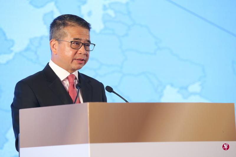 卫生部兼律政部高级政务部长唐振辉昨天在一场医学研讨会上致辞,并透露负责检讨新加坡医药理事会纪律程序的工作小组建议成立调查委员会(Inquiry Committee)。(档案照)
卫生部兼律政部高级政务部长唐振辉昨天在一场医学研讨会上致辞,并透露负责检讨新加坡医药理事会纪律程序的工作小组建议成立调查委员会(Inquiry Committee)。(档案照)