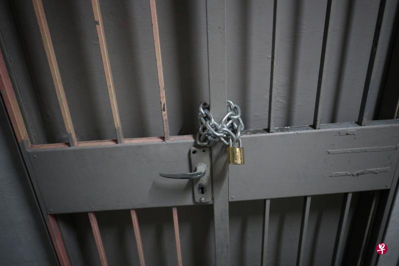 这起骇人的铁锅烧尸案,发生在振瑞路第52座组屋的一个单位里。(档案照) 这起骇人的铁锅烧尸案,发生在振瑞路第52座组屋的一个单位里。(档案照)