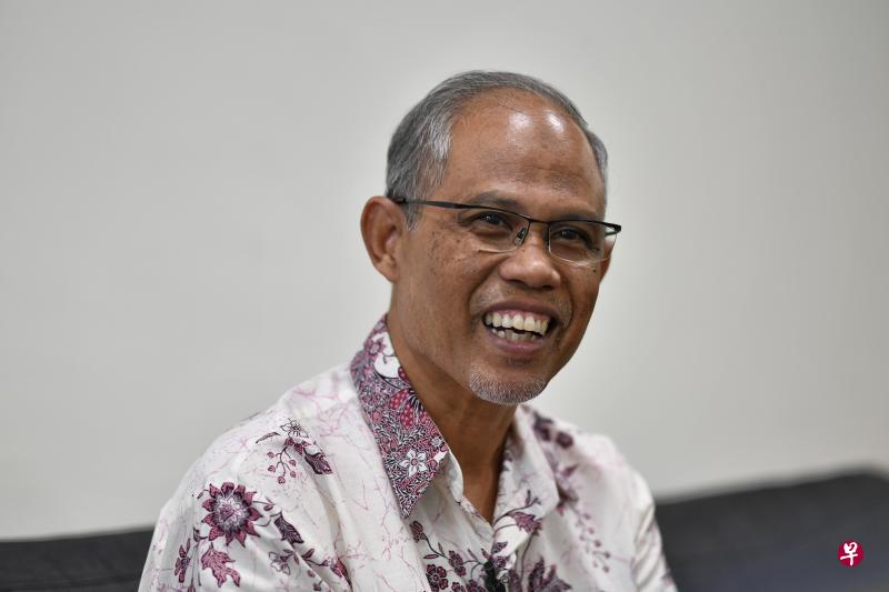 环境及水源部长马善高说,烟霾仍然笼罩新马等地“突出了亚细安成员国之间加大决心与合作的需要,以实现2020年‘无烟霾亚细安’愿景”。(档案照片) 环境及水源部长马善高说,烟霾仍然笼罩新马等地“突出了亚细安成员国之间加大决心与合作的需要,以实现2020年‘无烟霾亚细安’愿景”。(档案照片)