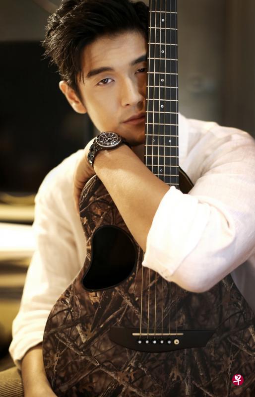 向洋认为不管在哪里做音乐,重要是对自己的音乐感到骄傲。(陈渊庄摄) 向洋认为不管在哪里做音乐,重要是对自己的音乐感到骄傲。(陈渊庄摄)