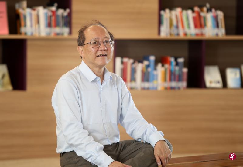 陈炫兴在协助姑姑陈联卿把约5000万元遗产捐出去后,自己也深受启发,把一些慈善机构列为自己的保险受益人。(陈来福摄) 陈炫兴在协助姑姑陈联卿把约5000万元遗产捐出去后,自己也深受启发,把一些慈善机构列为自己的保险受益人。(陈来福摄)
